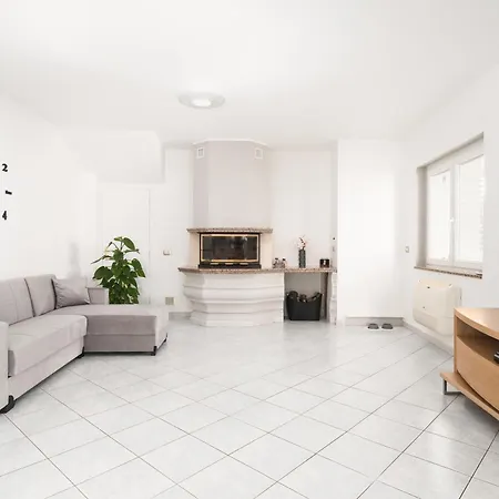 Casa Cala Luna アパート